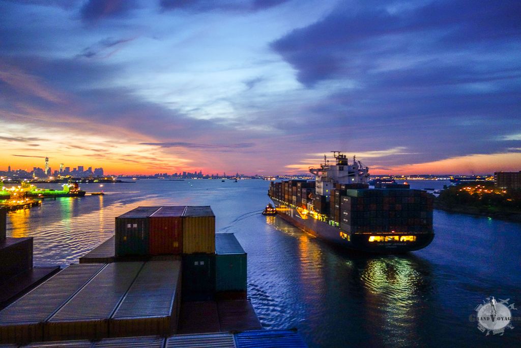 Sly arriving in New-York on a cargo ship in 2013, © grandvoyageur.fr